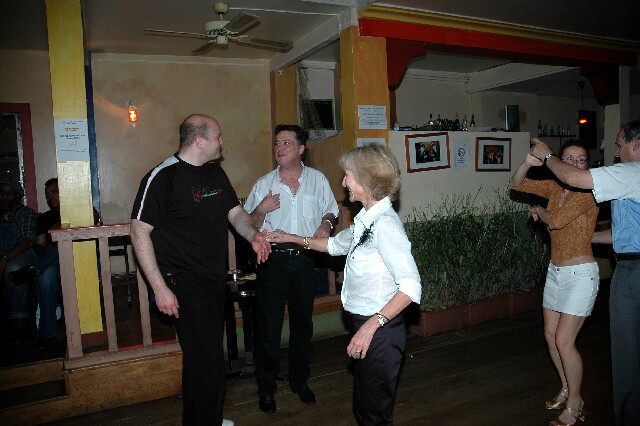 min 2006 06 06 latino 108